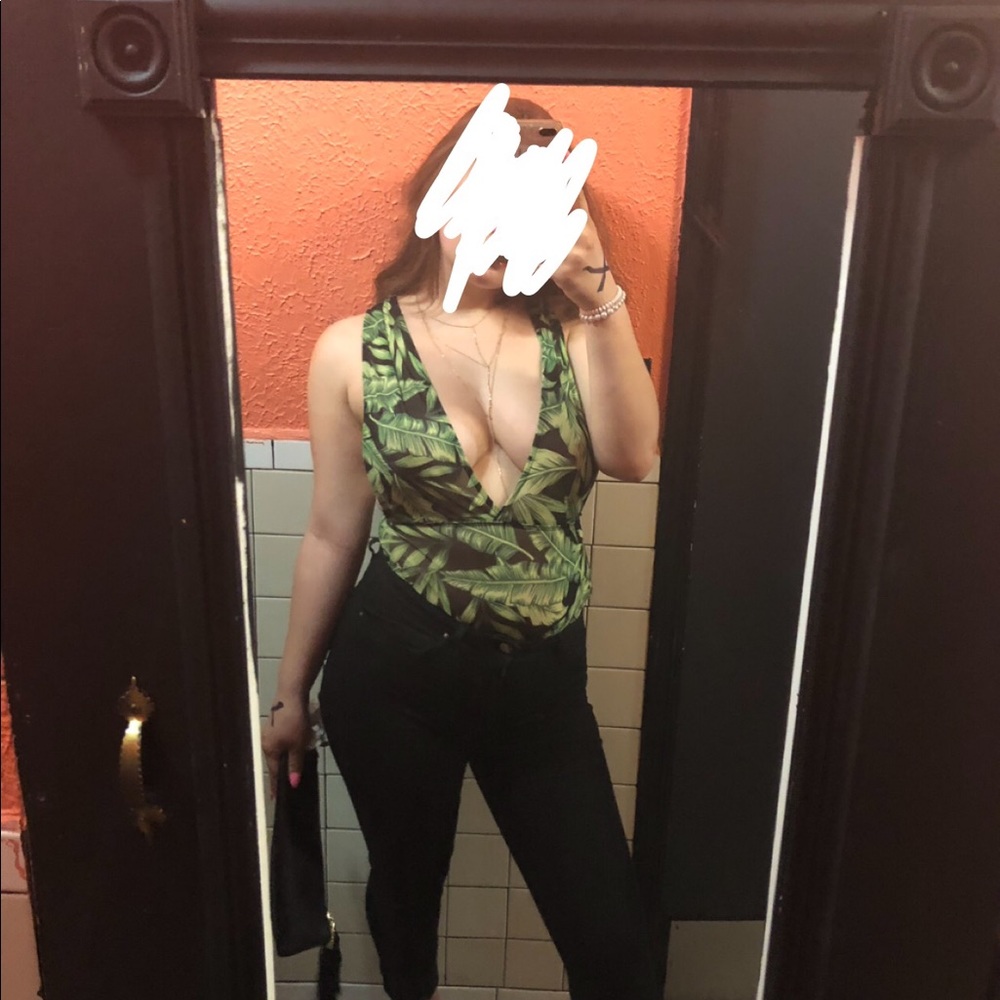 Leaf one piece